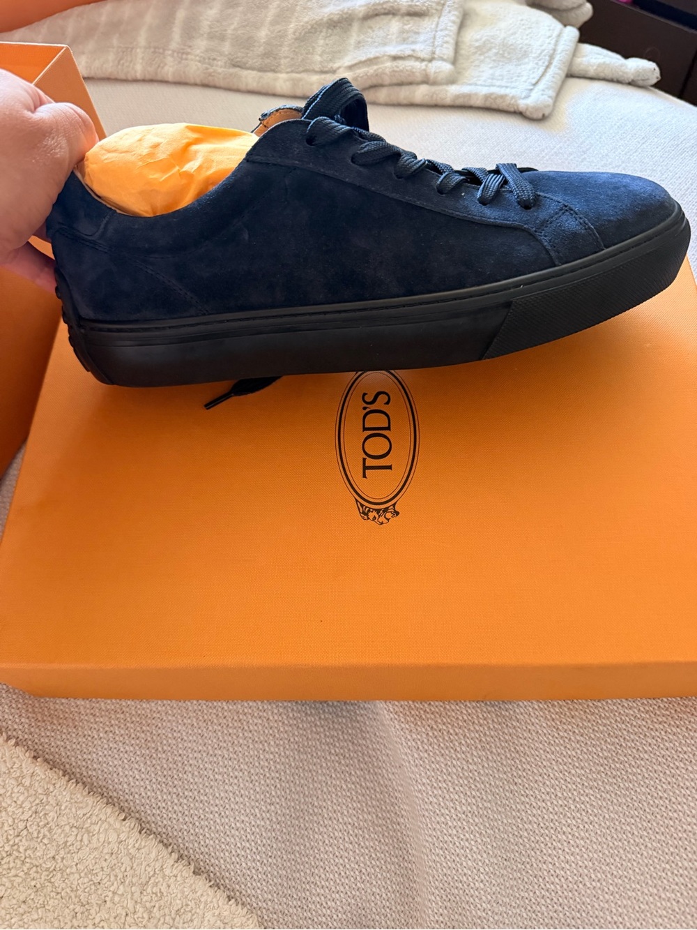 Tod's Navy Suede Low-Profile Sneaker with Black Sole eu 7:5 but extracting 9 men